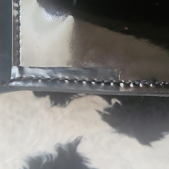 (SOLD)Authentic Louis Vuitton cabaret damier vernis club bag - Picture 16 of 16